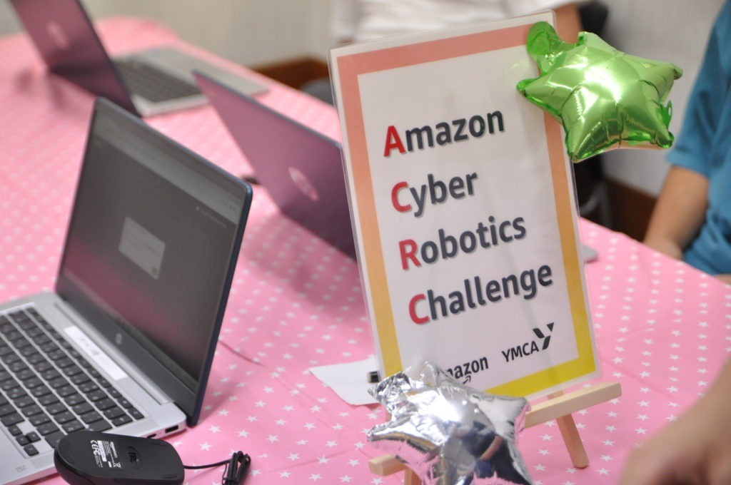 YMCAと連携し、難民の子ども対象「クルドプログラミング教室」を開催〜「Amazon Cyber Robotics Challenge」、埼玉県のクルド難民児童対象に〜